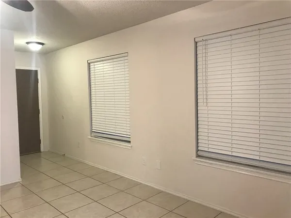 $1,595 | 7809 Elk Drive, Corpus Christi, TX 78414
