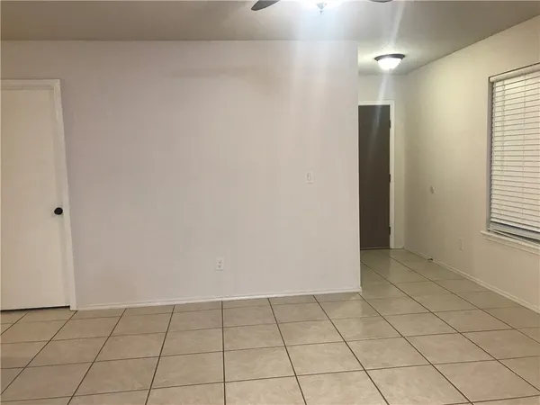 $1,595 | 7809 Elk Drive, Corpus Christi, TX 78414