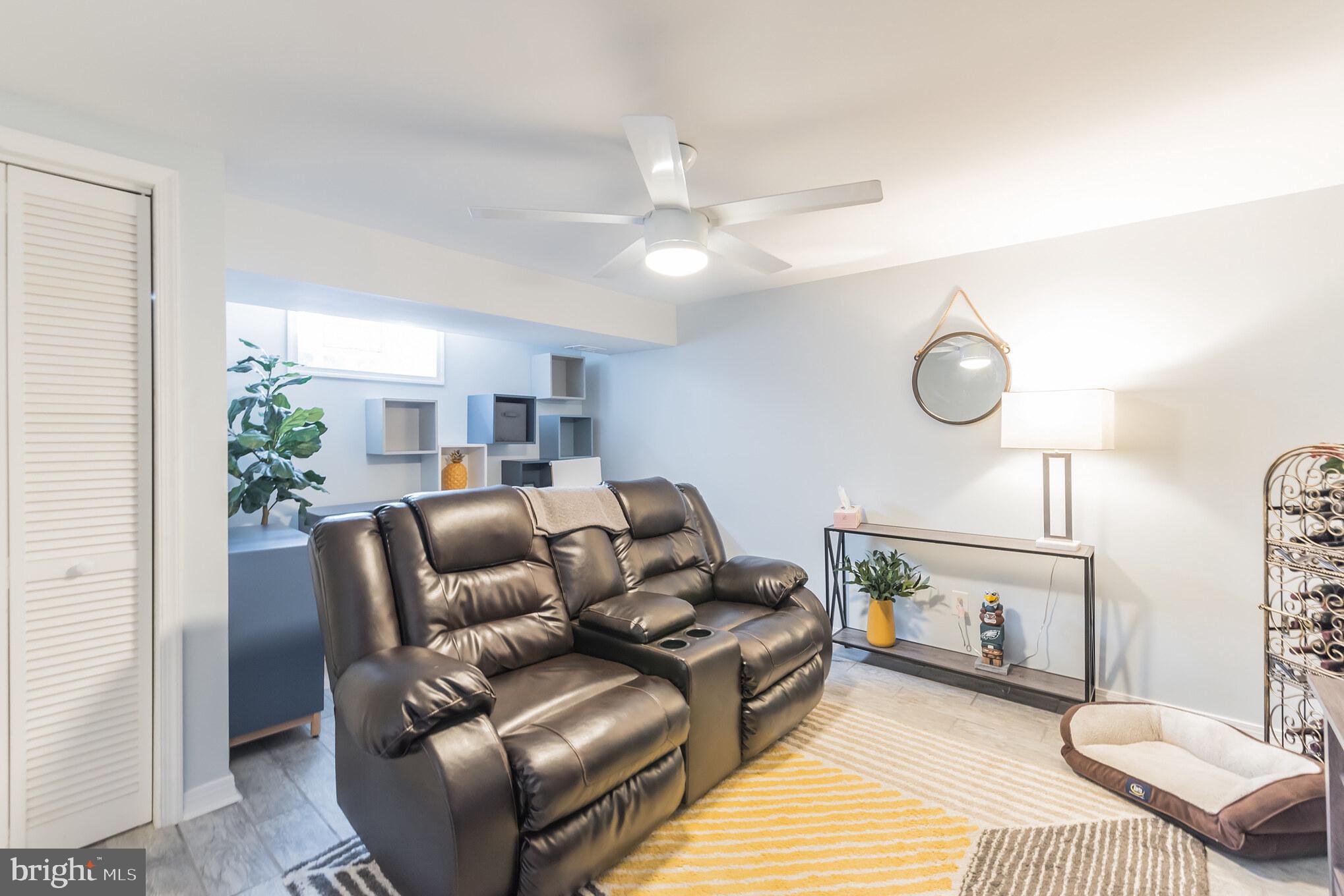 1036 Tomlinson Road Philadelphia, PA 19116 - Photo 26 of 30 Gallery Image 26
