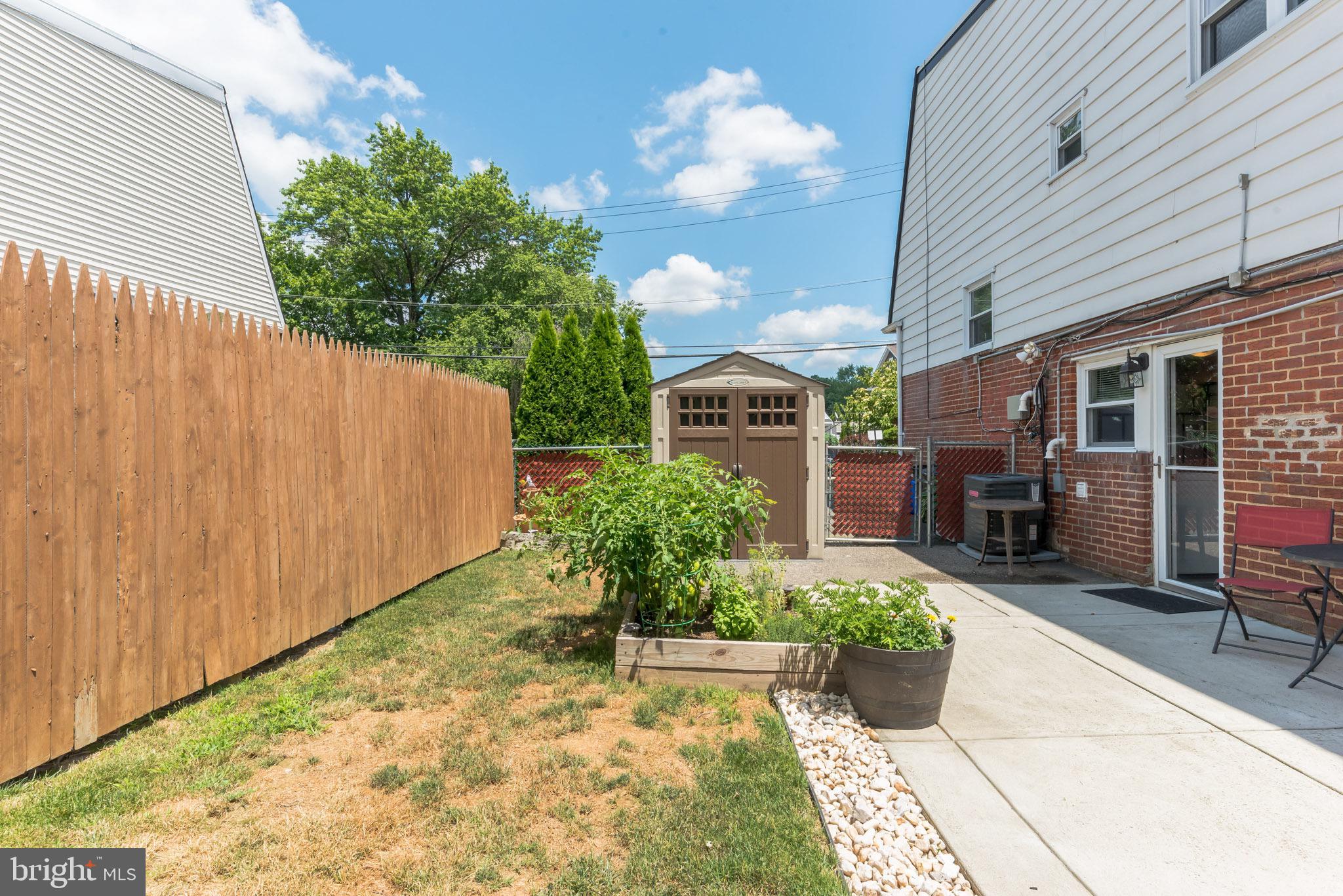 1036 Tomlinson Road Philadelphia, PA 19116 - Photo 27 of 30 Gallery Image 27