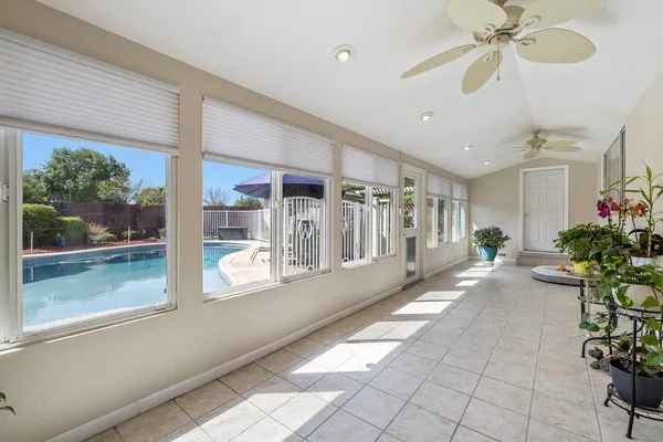 $419,500 | 30 West Swift Avenue, Clovis, CA 93612