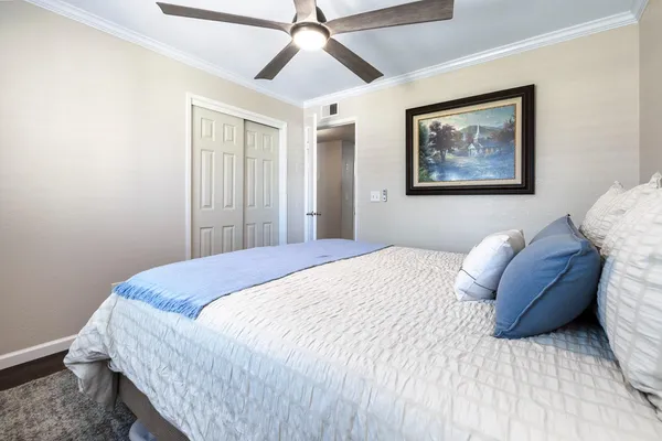 $419,500 | 30 West Swift Avenue, Clovis, CA 93612