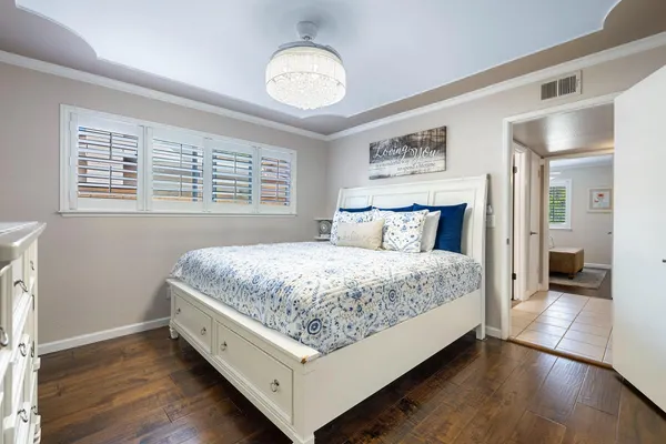 $419,500 | 30 West Swift Avenue, Clovis, CA 93612