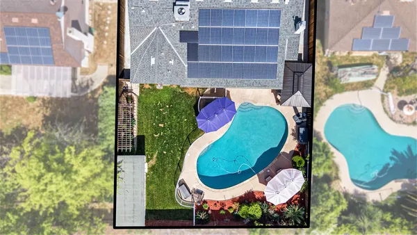 $419,500 | 30 West Swift Avenue, Clovis, CA 93612