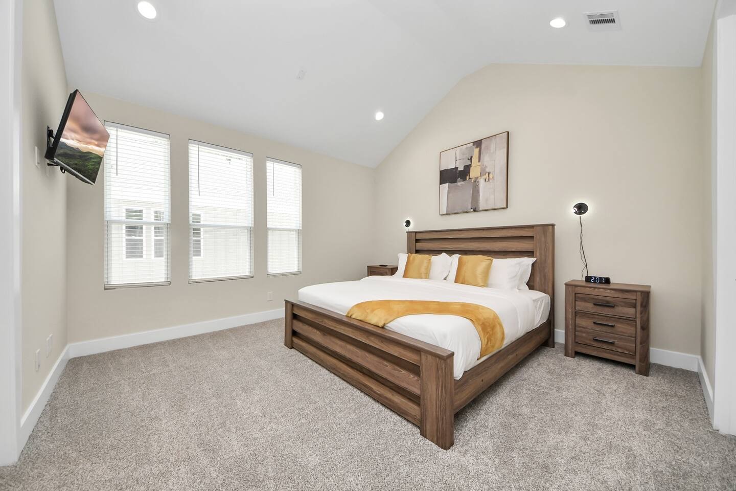 5935 Beall Street, Unit D Houston, TX 77091 - Photo 25 of 50 a bedroom with a bed and window