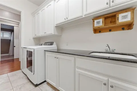 $480,000 | 926 Carondelet Drive, Lake Charles, LA 70605