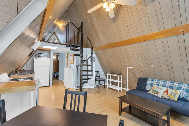 $259,000 | 1110 Cambridge Drive, Onsted, MI 49265