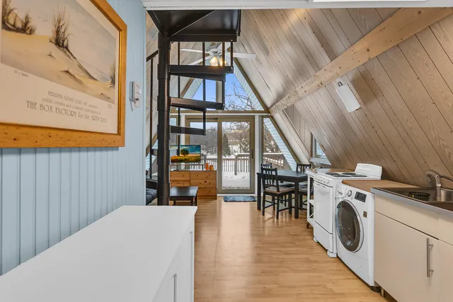 $259,000 | 1110 Cambridge Drive, Onsted, MI 49265