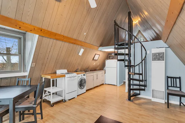 $259,000 | 1110 Cambridge Drive, Onsted, MI 49265