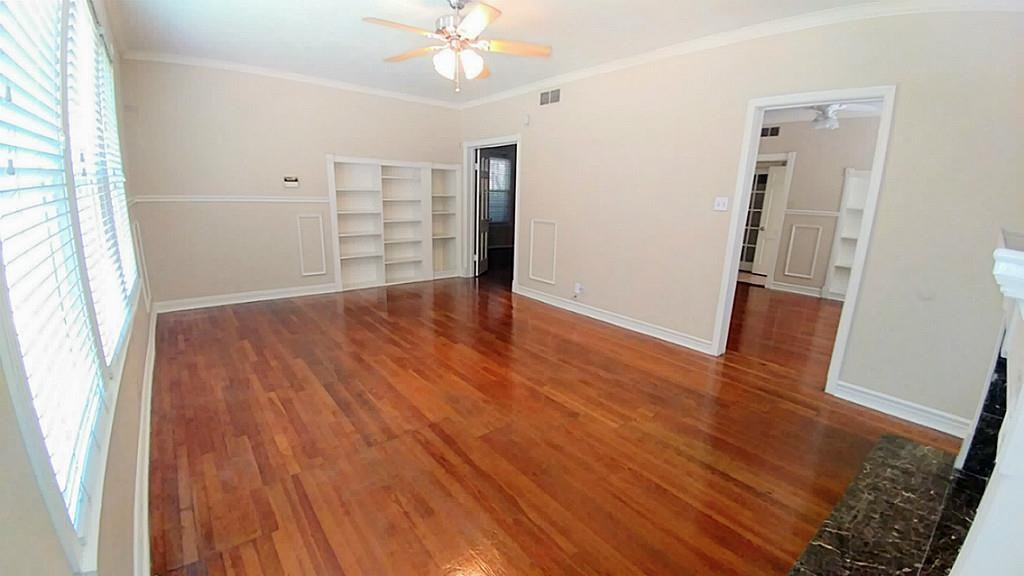 1409 Wentworth Street Houston, TX 77004 - Photo 3 of 20 Living Room Area