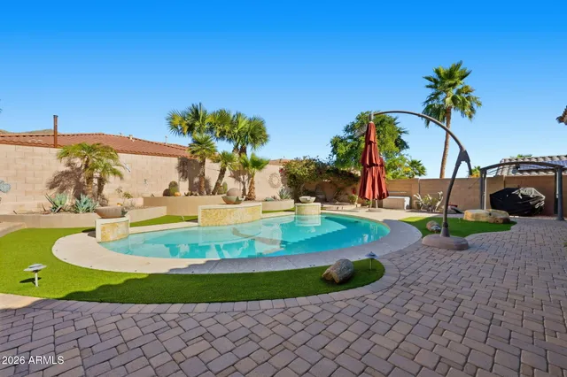 $935,000 | 2714 West Briarwood Terrace, Phoenix, AZ 85045