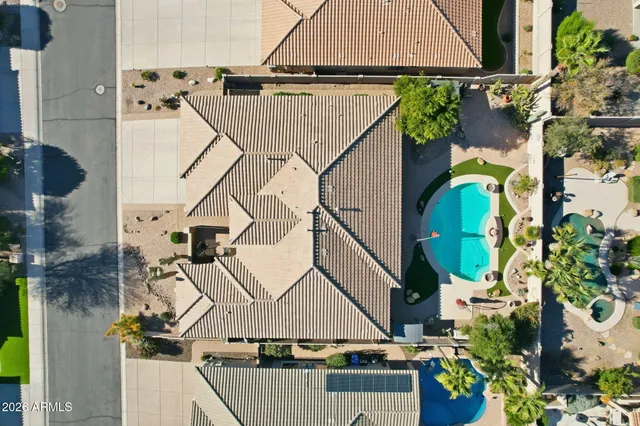 $935,000 | 2714 West Briarwood Terrace, Phoenix, AZ 85045