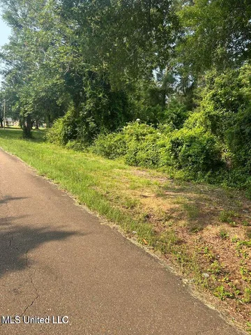 $26,000 | Love Street, Brookhaven, MS 39601