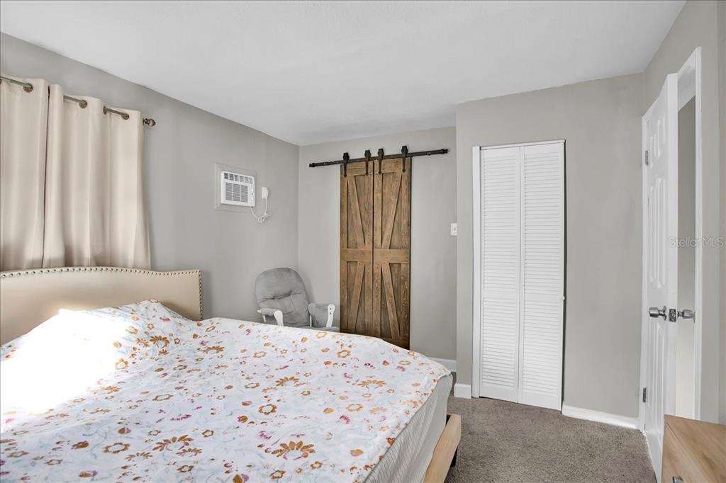 4017 Watson Road Tampa, FL 33610 - Photo 32 of 39