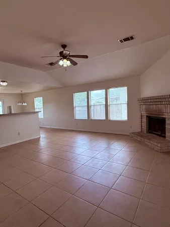 $1,900 | 710 Eaglecreek Drive, Leander, TX 78641