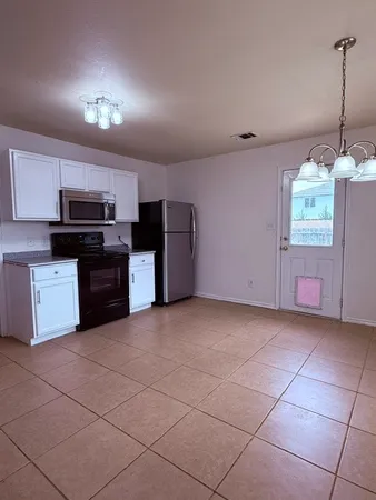 $1,900 | 710 Eaglecreek Drive, Leander, TX 78641