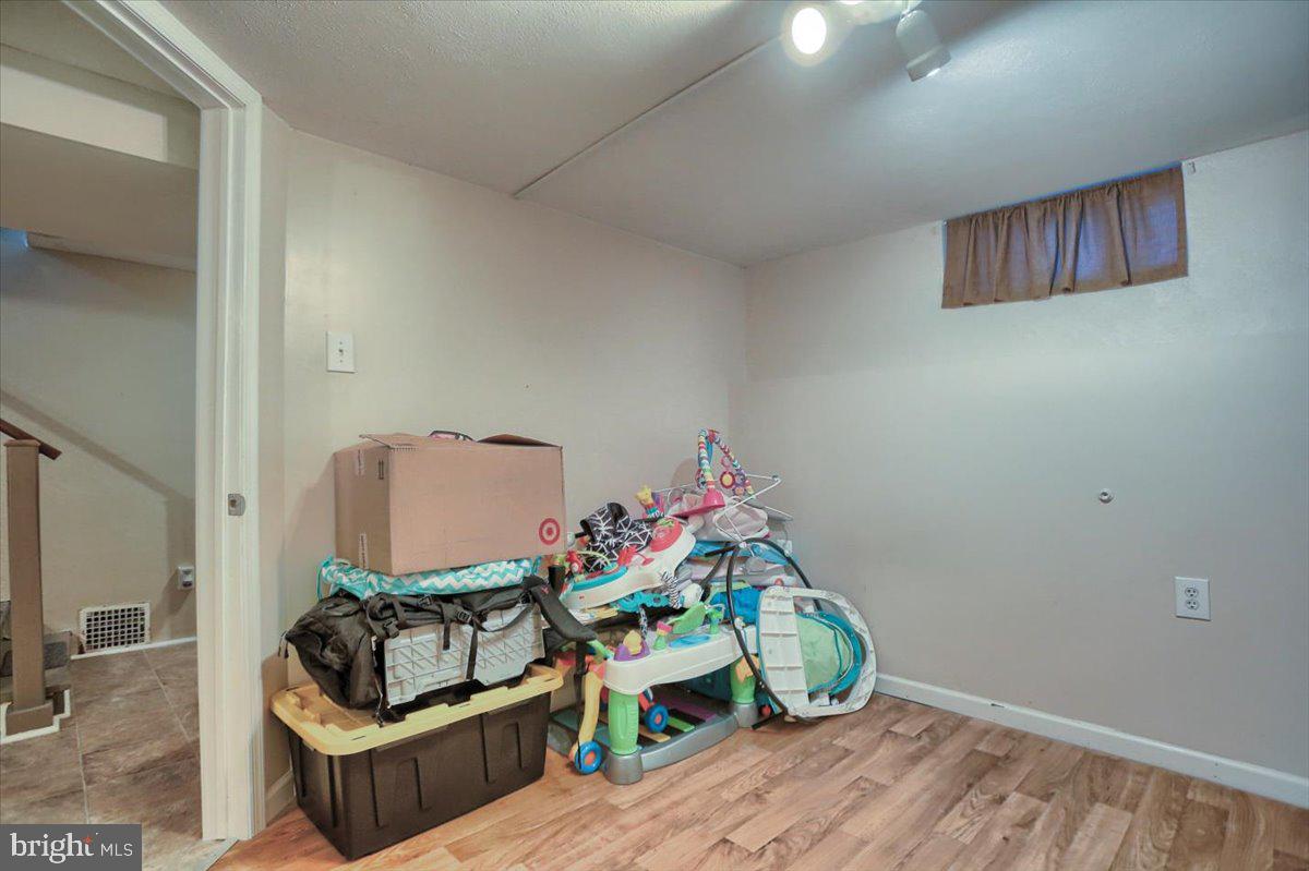 849 Clearmount Road York, PA 17403 - Photo 23 of 47 Gallery Image 23