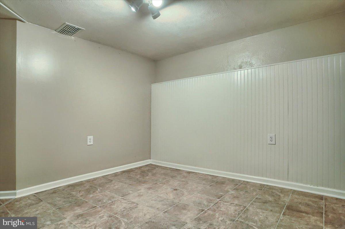 849 Clearmount Road York, PA 17403 - Photo 26 of 47 Gallery Image 26