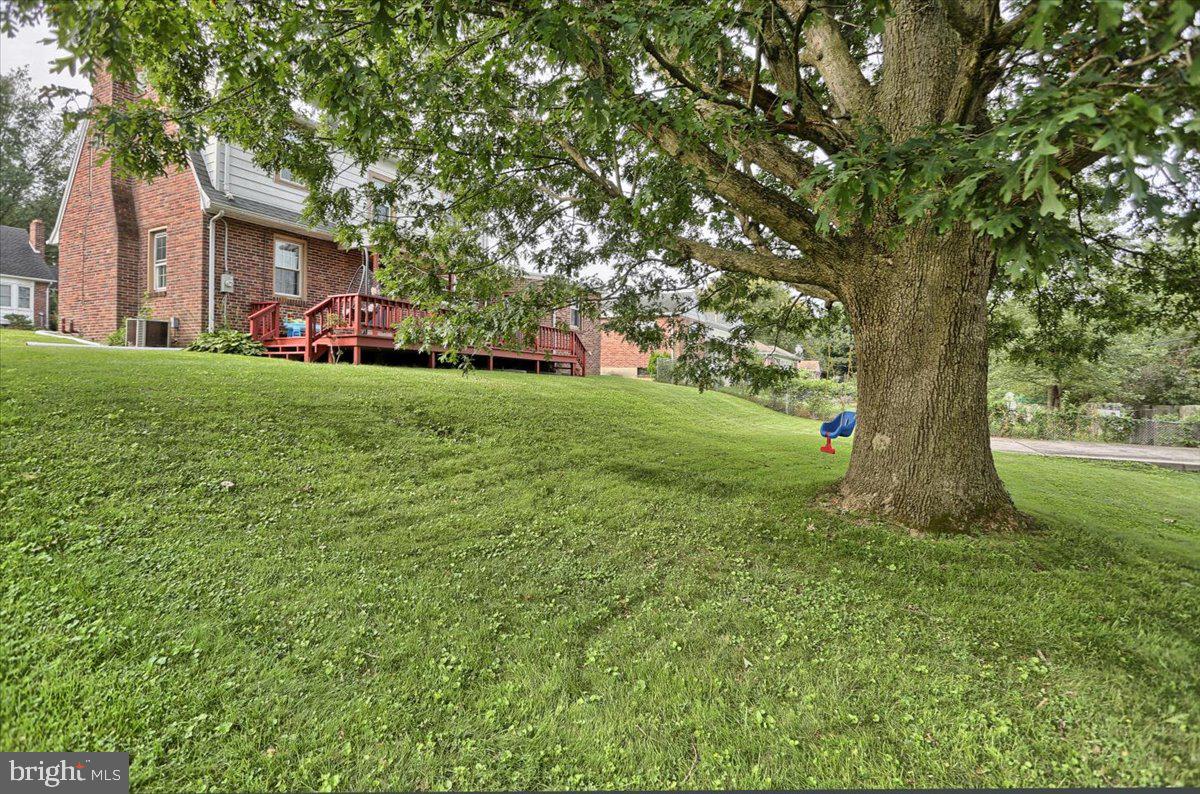 849 Clearmount Road York, PA 17403 - Photo 45 of 47 Gallery Image 45