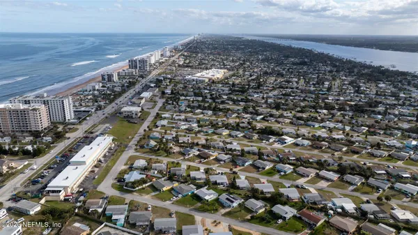 $330,000 | 7 Azalea Drive, Ormond Beach, FL 32176