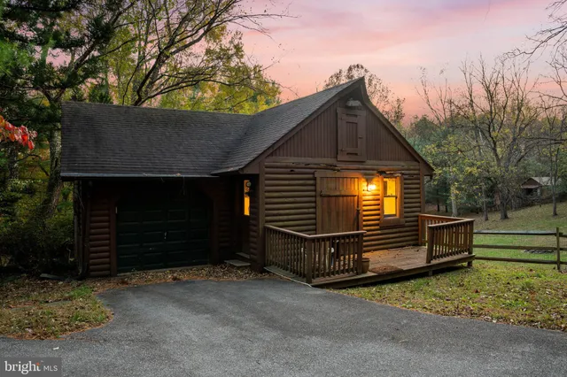 a view of a bench in roof deck