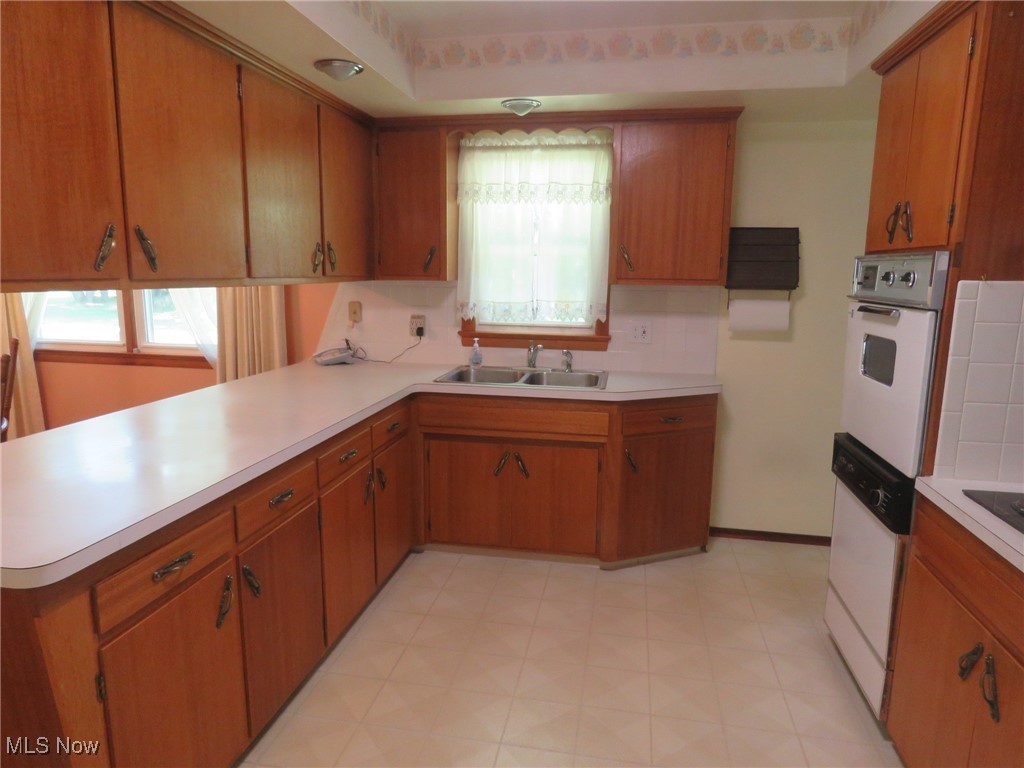 6117 Case Road North Ridgeville, OH 44039 - Photo 4 of 31 Loads of kitchen storage.