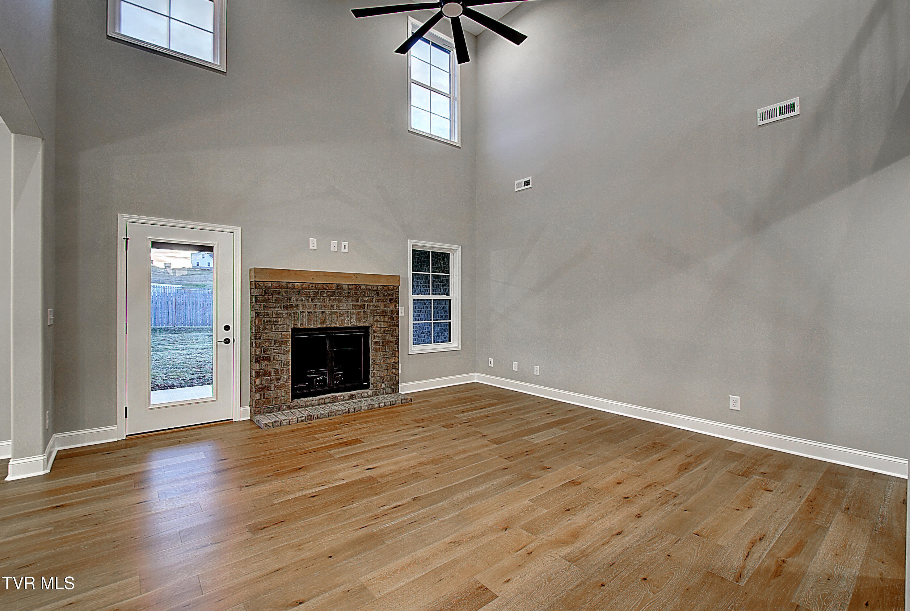 393 Dean Archer Road Jonesborough, TN 37659 - Photo 11 of 50 18