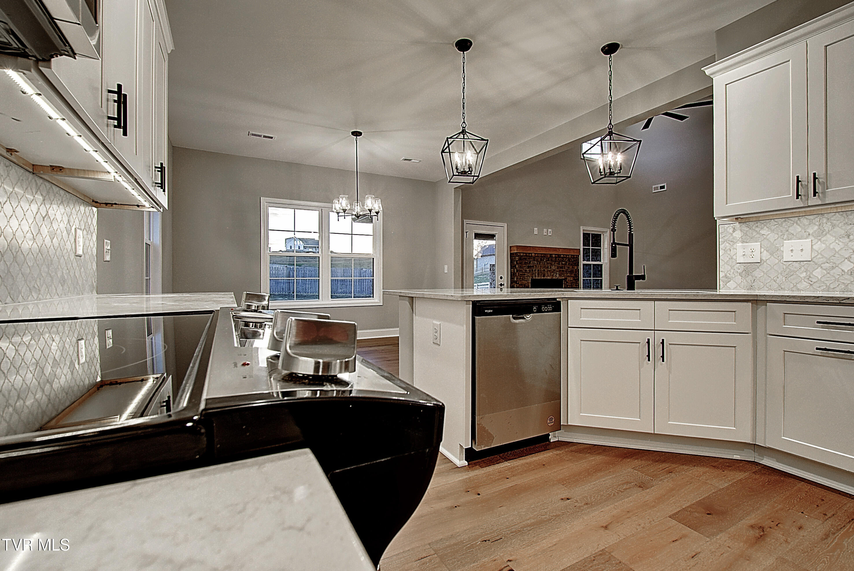 393 Dean Archer Road Jonesborough, TN 37659 - Photo 19 of 50 27