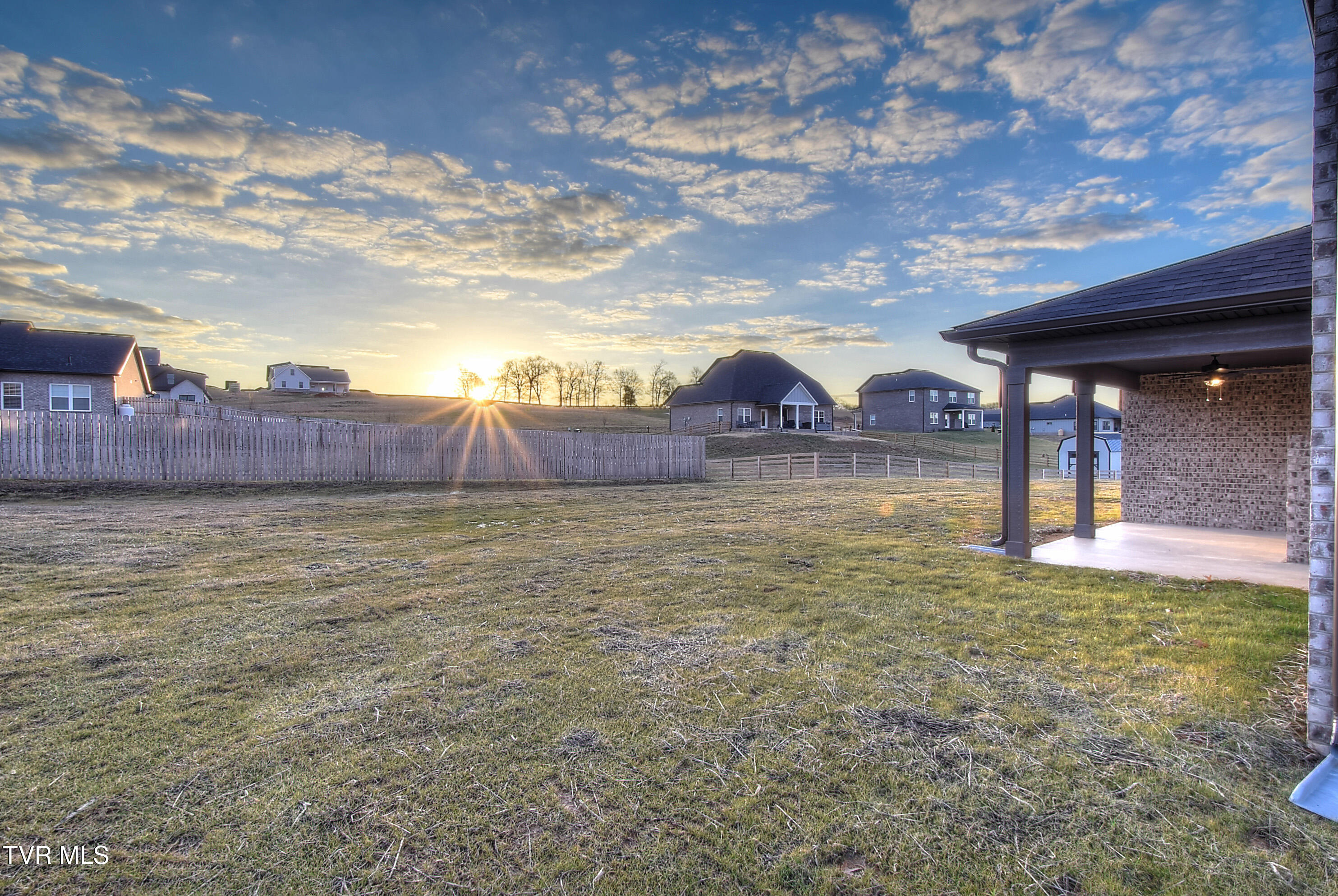 393 Dean Archer Road Jonesborough, TN 37659 - Photo 49 of 50 56
