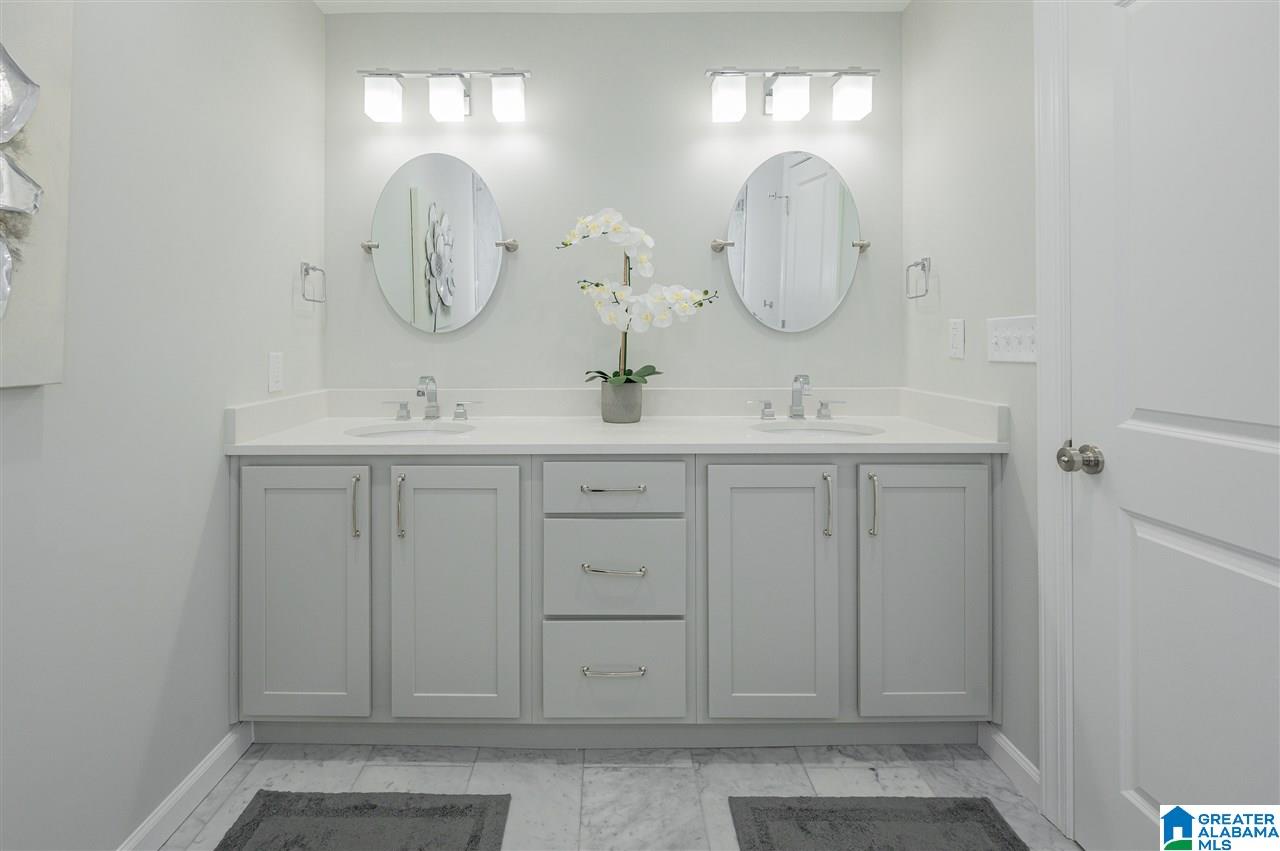 2521 Shades Crest Road Birmingham, AL 35216 - Photo 25 of 47
