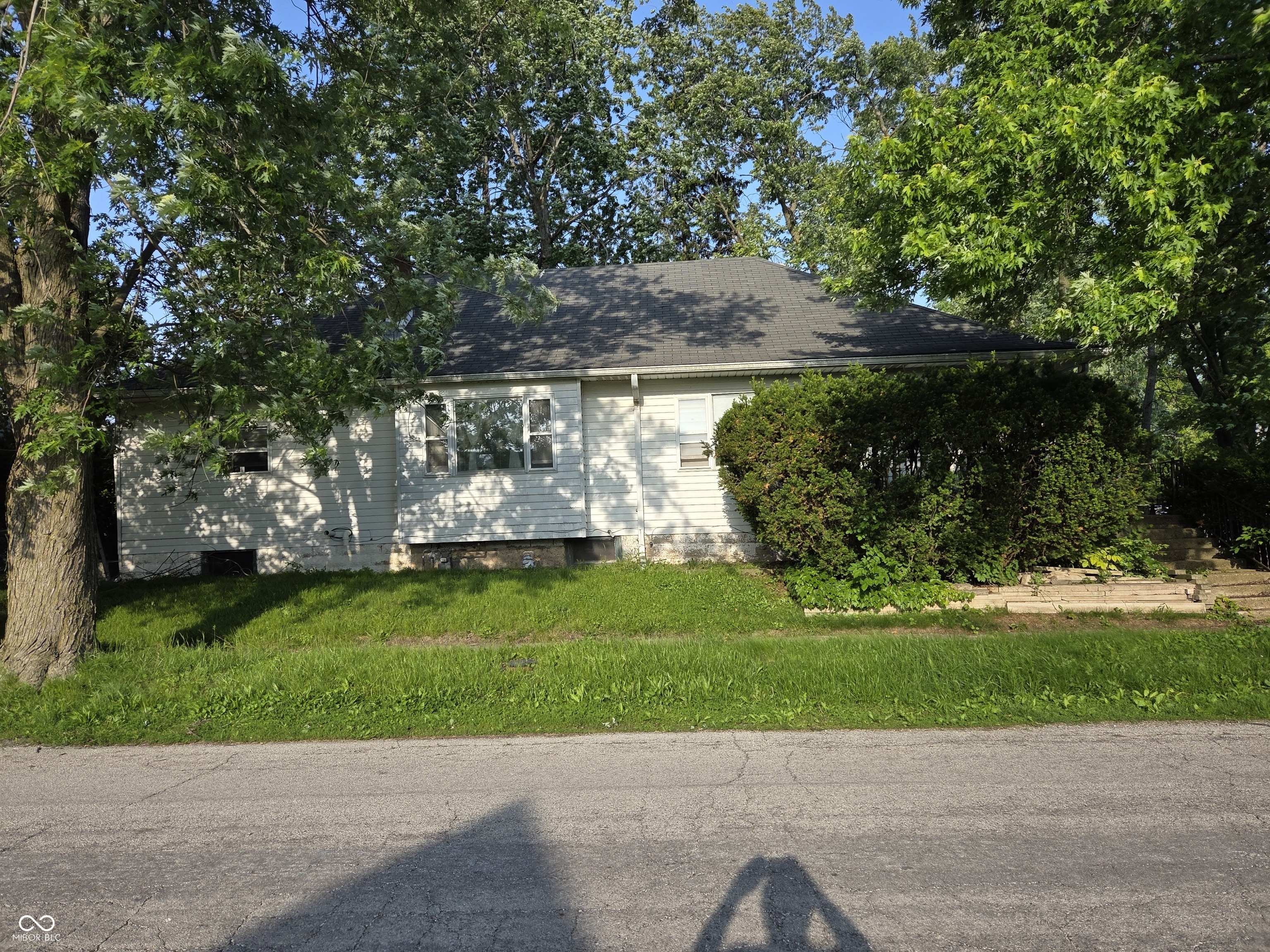 501 Henry Street Lebanon, IN 46052 - Photo 2 of 17