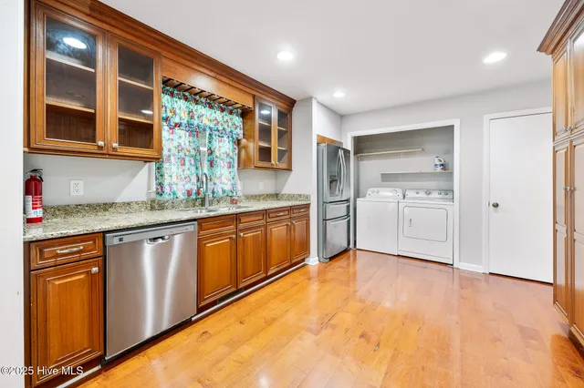 $445,000 | 3749 Murdocksville Road, West End, NC 27376