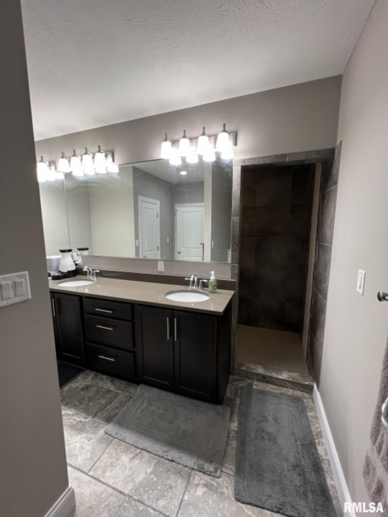 2808 Castlerock Ridge Springfield, IL 62711 - Photo 26 of 35