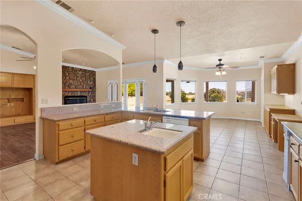 $1,070,000 | 7091 Coriander Drive, Oak Hills, CA 92344