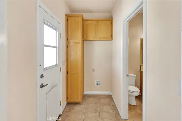 $1,070,000 | 7091 Coriander Drive, Oak Hills, CA 92344