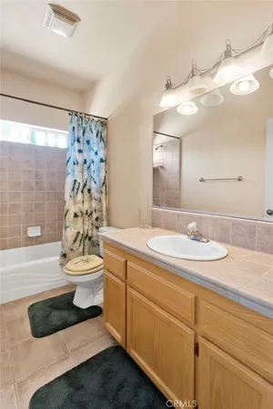 $1,070,000 | 7091 Coriander Drive, Oak Hills, CA 92344
