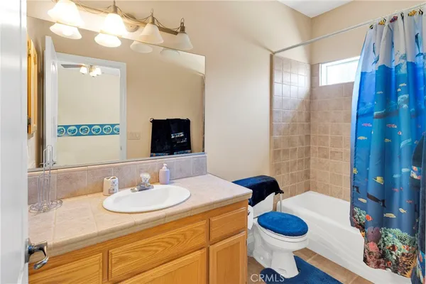$1,070,000 | 7091 Coriander Drive, Oak Hills, CA 92344