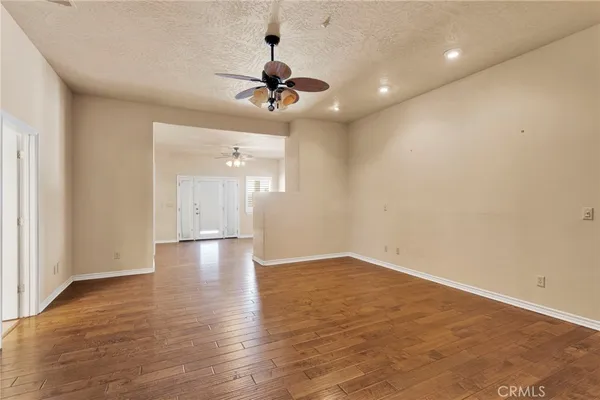 $1,070,000 | 7091 Coriander Drive, Oak Hills, CA 92344
