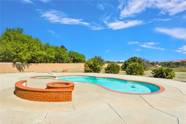 $1,070,000 | 7091 Coriander Drive, Oak Hills, CA 92344