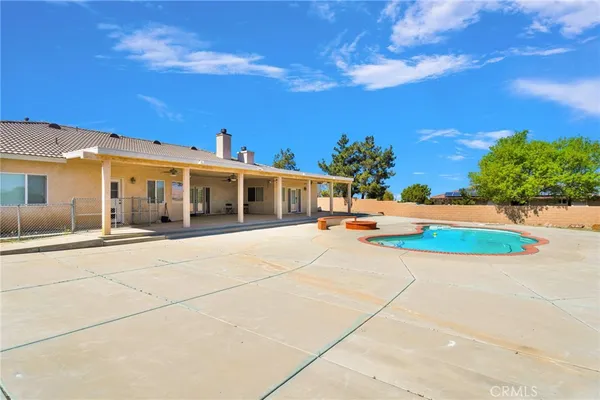 $1,070,000 | 7091 Coriander Drive, Oak Hills, CA 92344