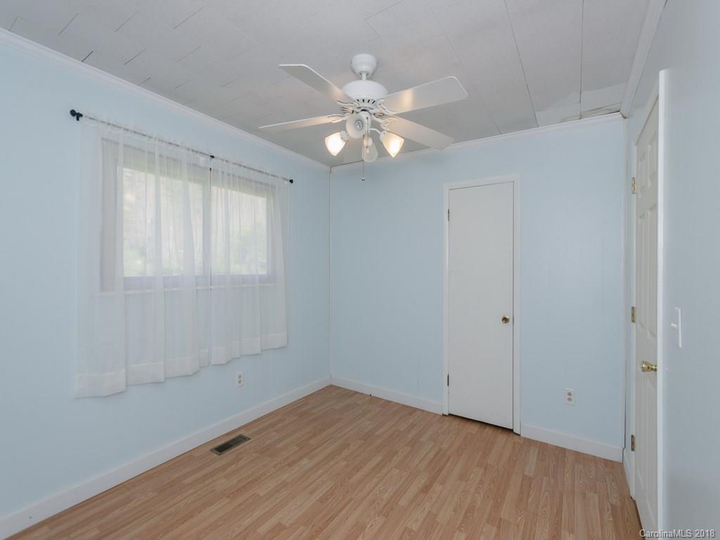 886 Middlefork Road Brevard, NC 28712 - Photo 13 of 18 Gallery Image 13