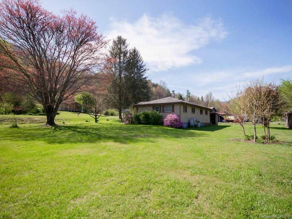 886 Middlefork Road Brevard, NC 28712 - Photo 17 of 18 Gallery Image 17