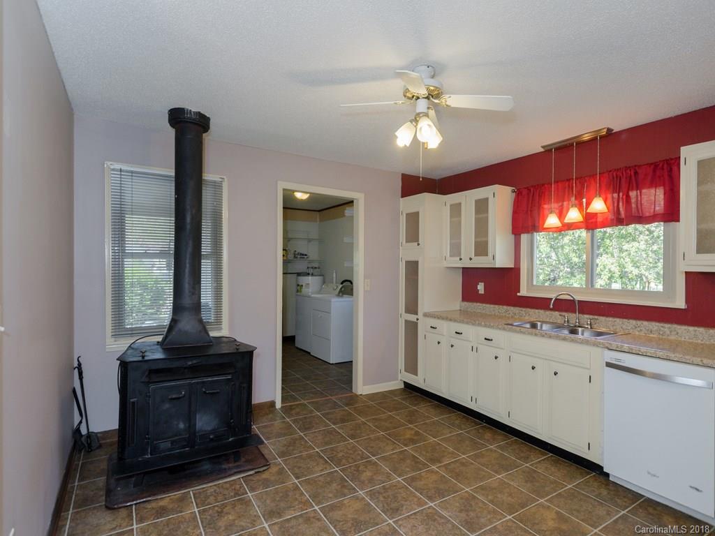 886 Middlefork Road Brevard, NC 28712 - Photo 8 of 18 Gallery Image 8