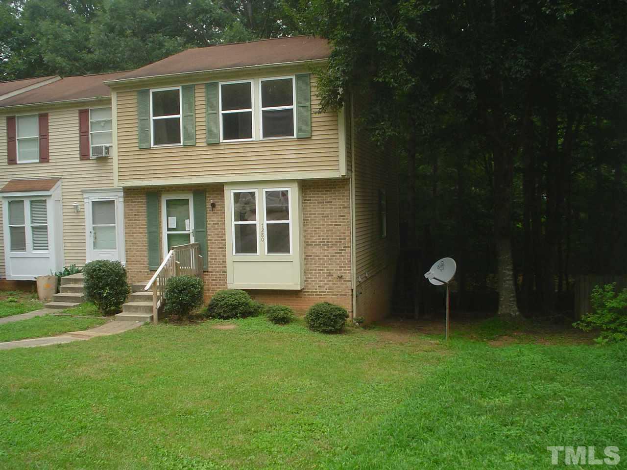 7280 Shellburne Drive Raleigh, NC 27612 - Photo 5 of 10