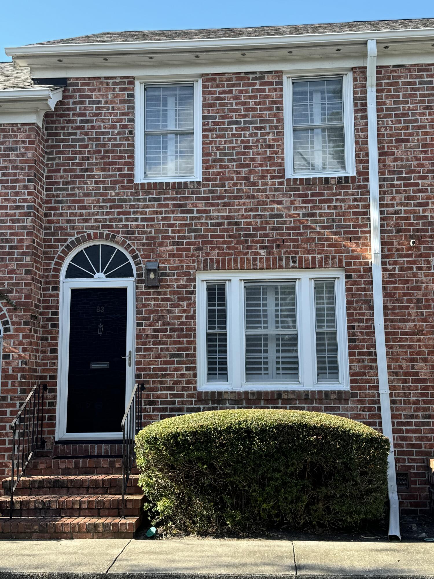 12 George Street, Unit 3B Charleston, SC 29401 - Photo 2 of 19 IMG_1705