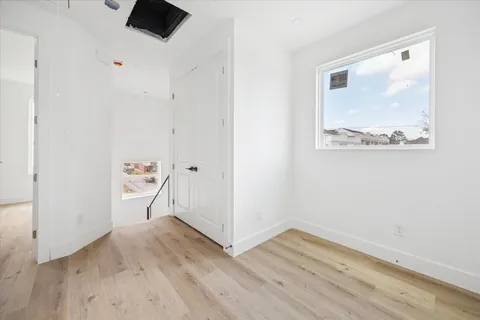 $575,000 | 1034 West 17th Street, Unit D, Houston, TX 77008