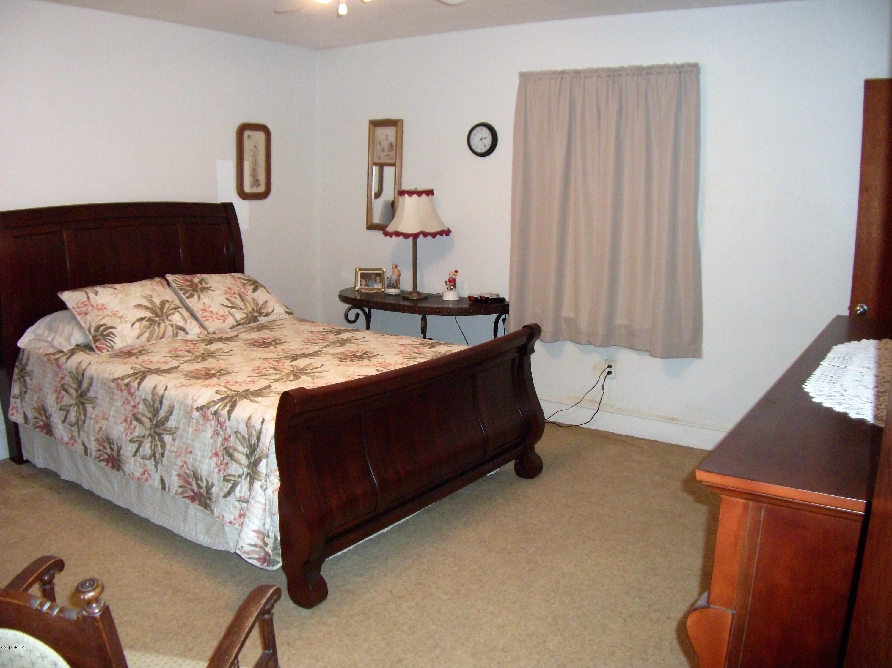 113 Warsaw Road Clinton, NC 28328 - Photo 12 of 20 DSCF5266