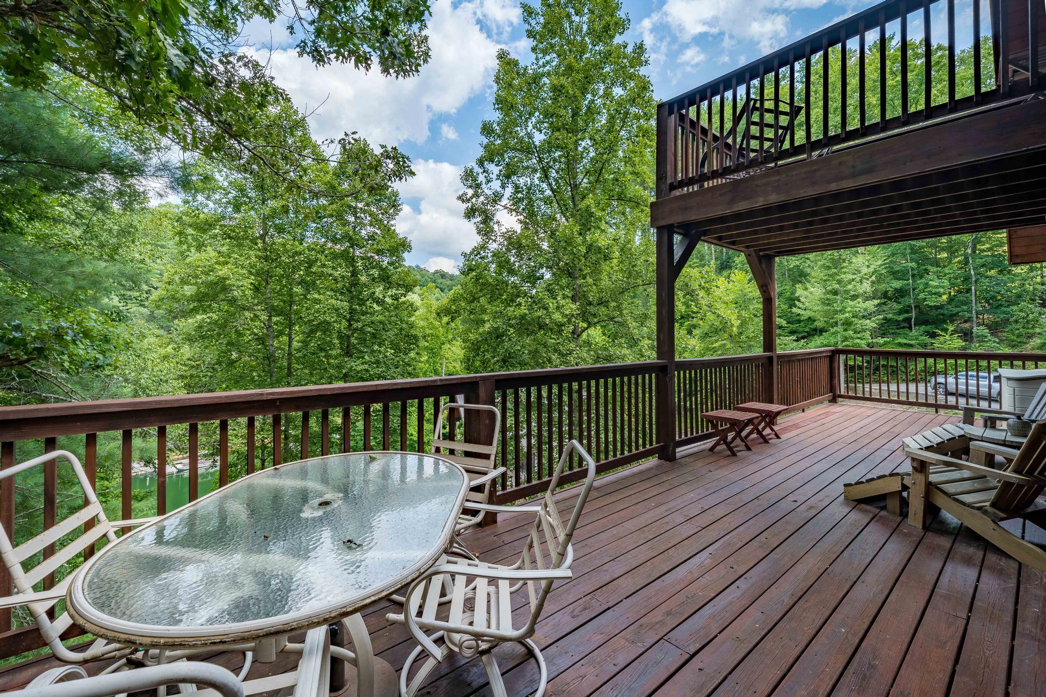 102 Oak Point Place Butler, TN 37640 - Photo 11 of 69 102 Oak Point Place (11 of 69)