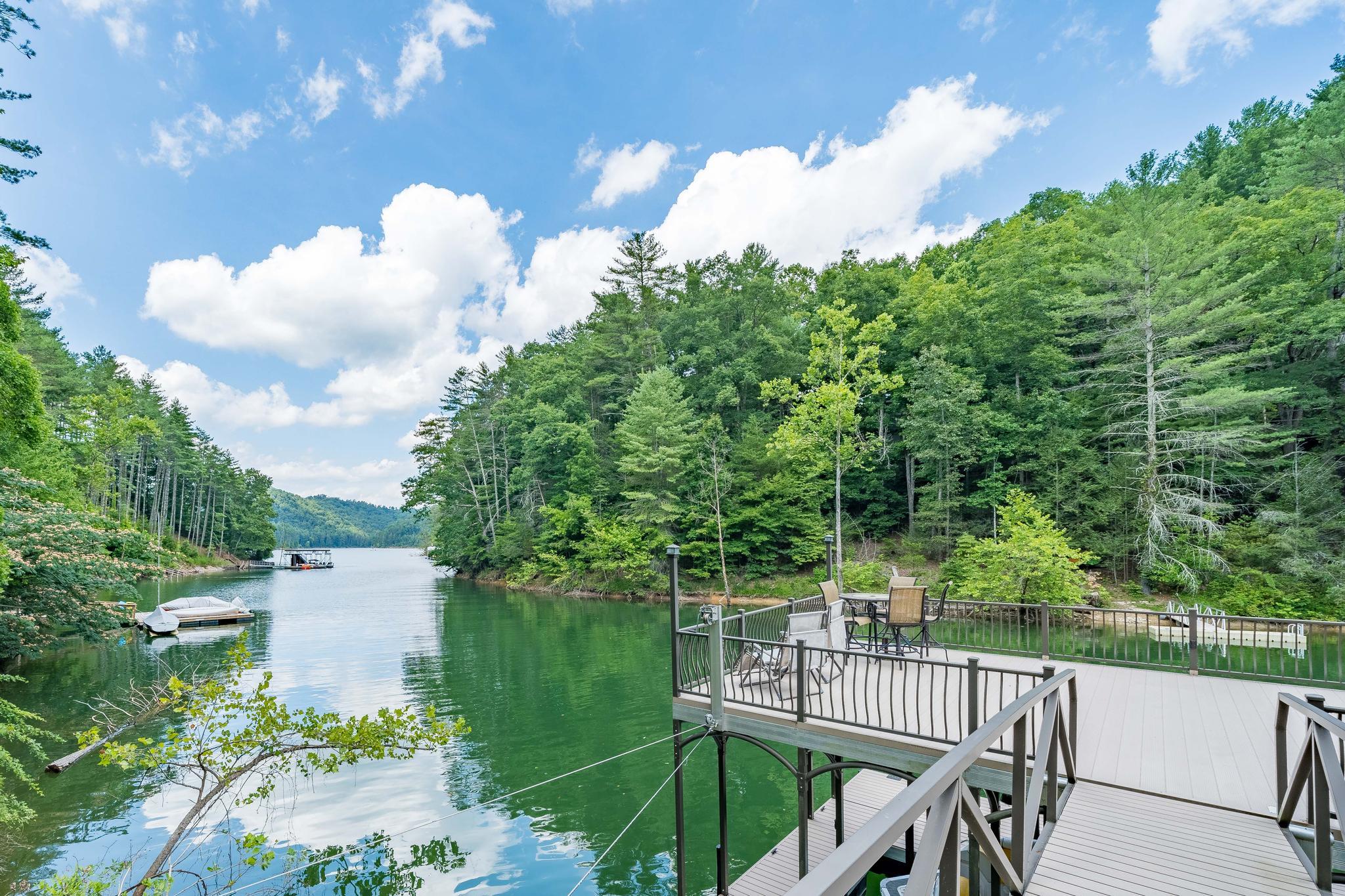 102 Oak Point Place Butler, TN 37640 - Photo 24 of 69 102 Oak Point Place (24 of 69)