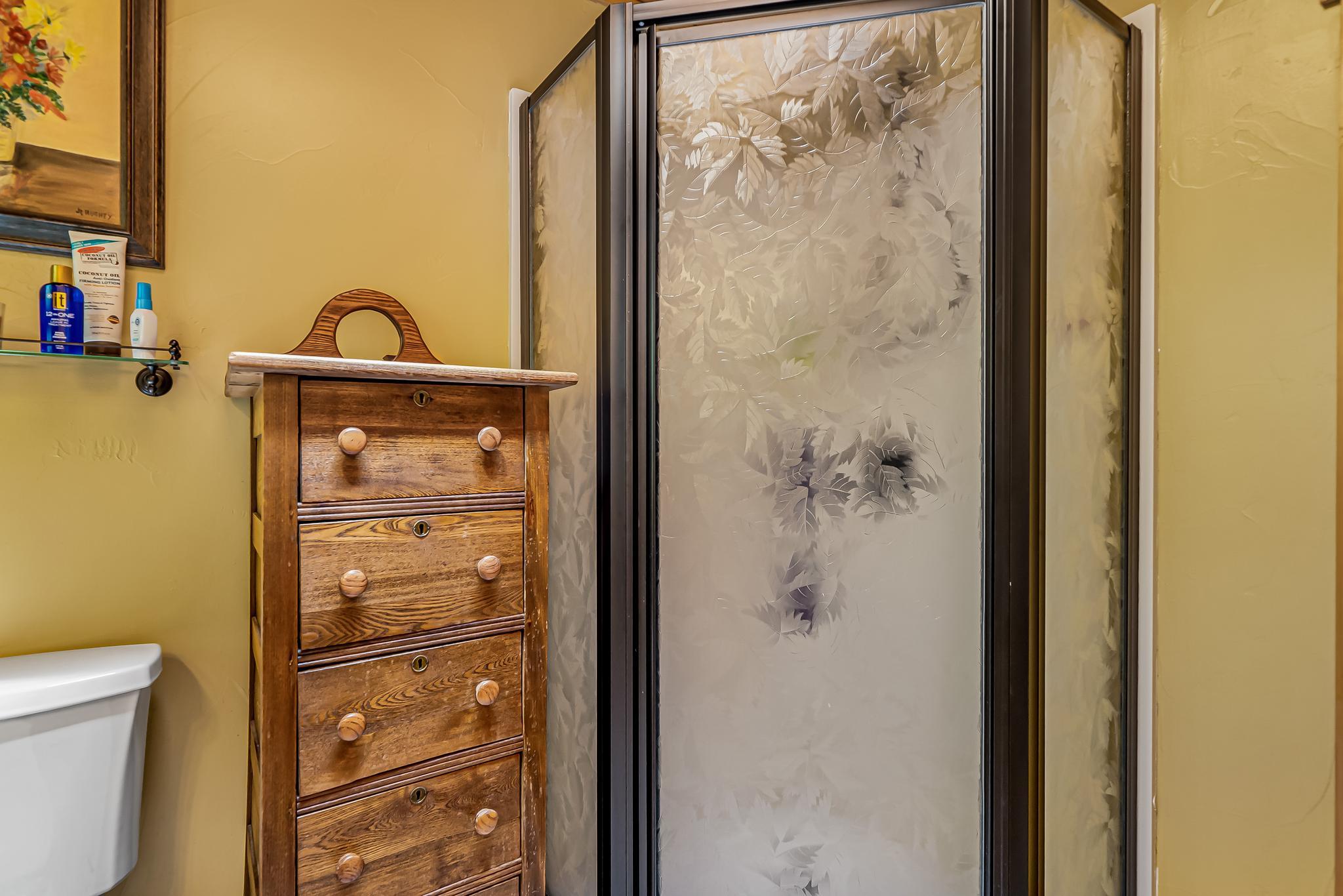 102 Oak Point Place Butler, TN 37640 - Photo 60 of 69 102 Oak Point Place (60 of 69)